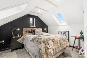 Photo 5- click for photo gallery